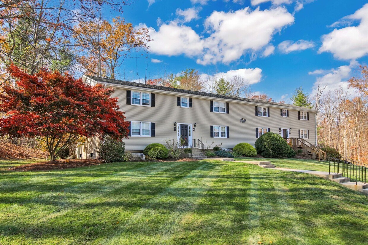 Foto principal - Andover, CT- One bedroom one bath apt in a...
