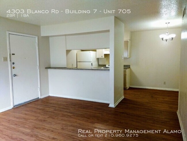 Foto del edificio - 4303 Blanco Rd