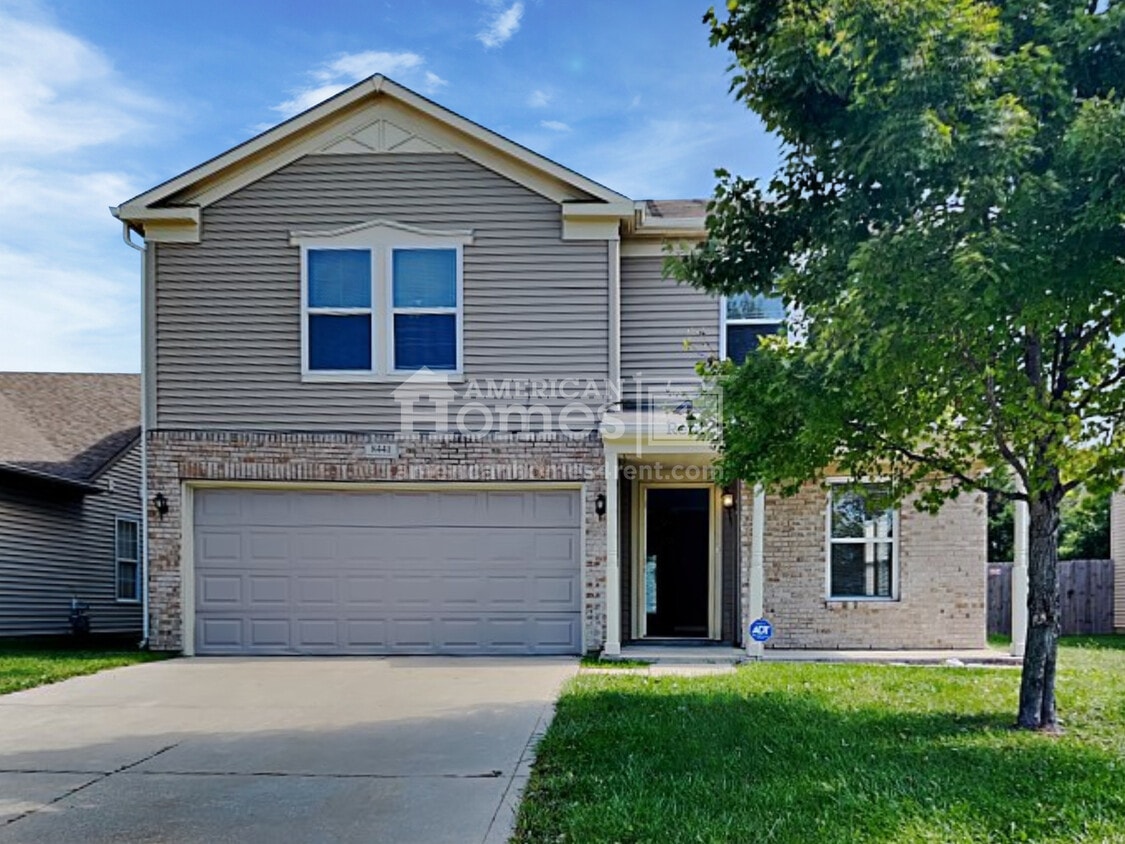 8441 Wheatfield Drive House for Rent in Camby, IN