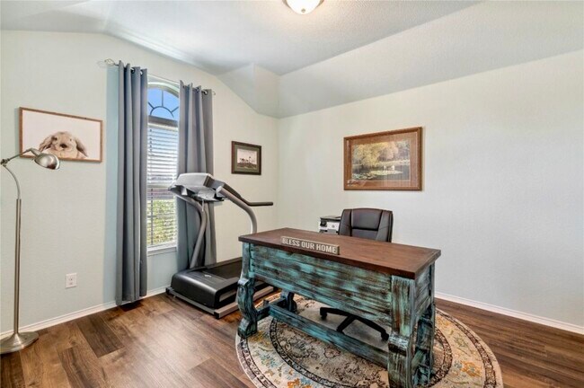 Building Photo - 1316 Foxglove Ln