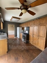 Building Photo - 1103 Huntington Cir