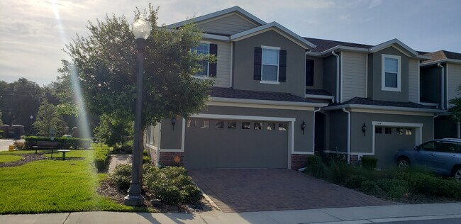 Foto del edificio - 540 Prospect Point
