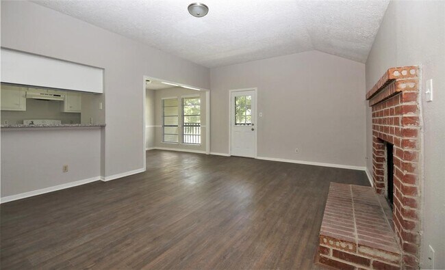 Building Photo - 13611 Ravensway Dr