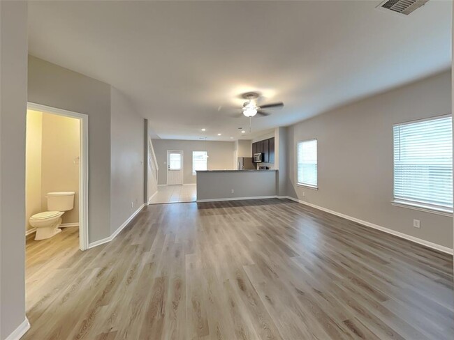 Foto del edificio - 7607 Retama Terrace Ln