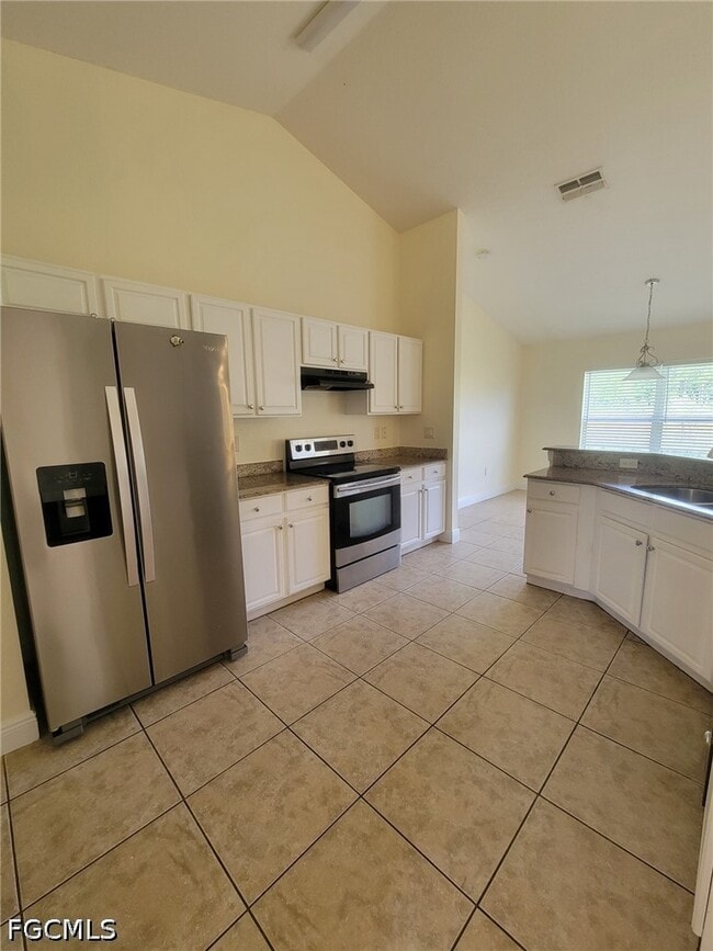 Building Photo - 8071 Liriope Loop