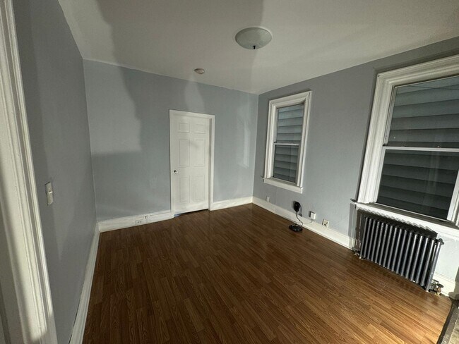 Foto del edificio - 136 W 30th St