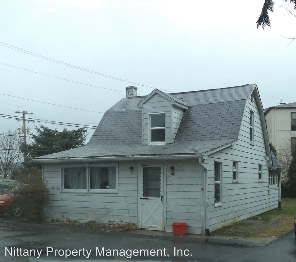 102 E Cherry Ln, State College, PA 16803 Condo for Rent in State