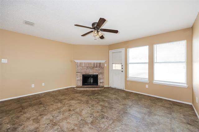 Foto del edificio - 9136 Whistlewood Dr