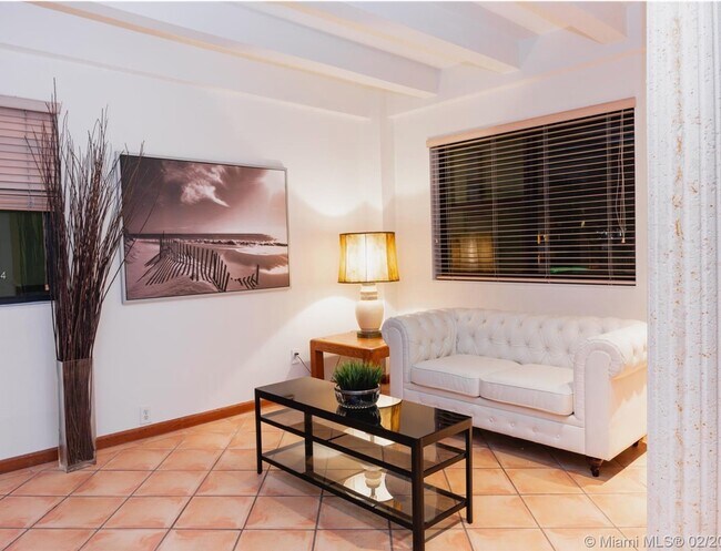 Building Photo - 1390 Ocean Dr