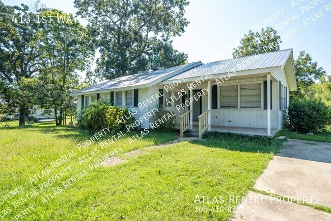 Building Photo - 413 1st Way