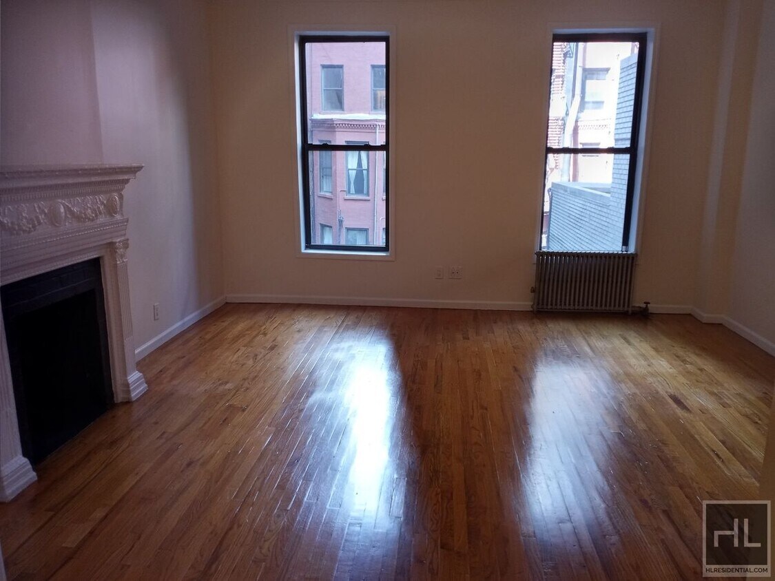Foto principal - BEAUTIFUL EXTRA LARGE STUDIO IN PRIME MIDT...