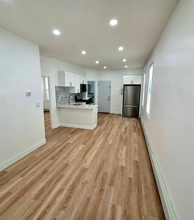 Foto del edificio - 129 W 27th St