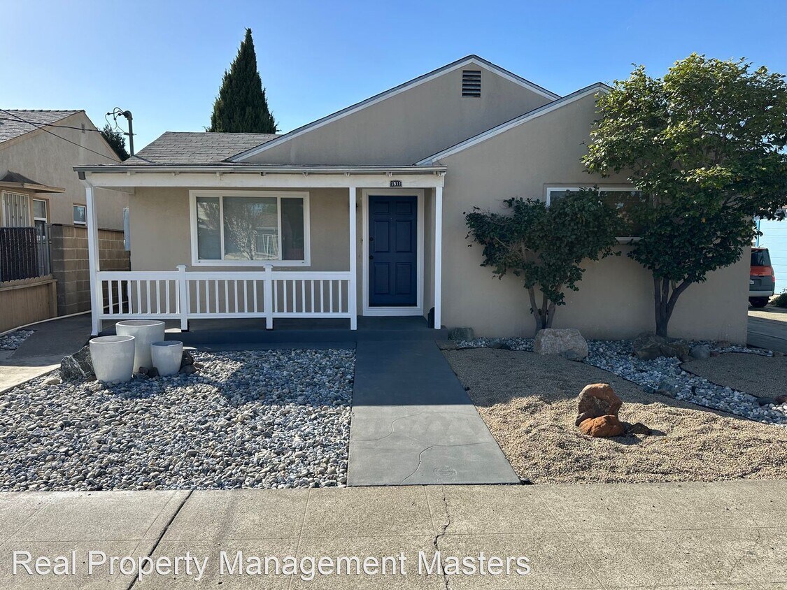 Foto principal - 3 br, 2 bath House - 1511 Wayne Ave