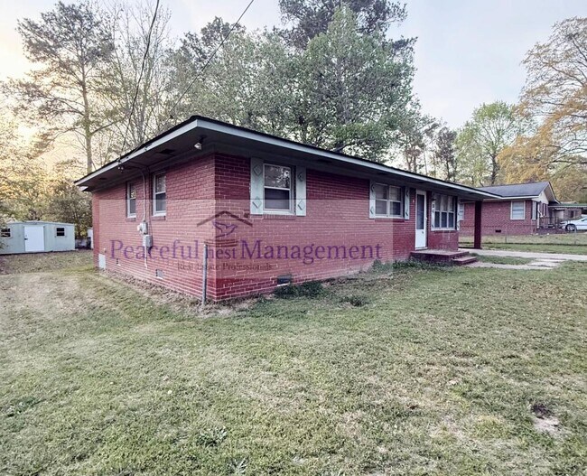 Foto del edificio - 441 Braselman Ave