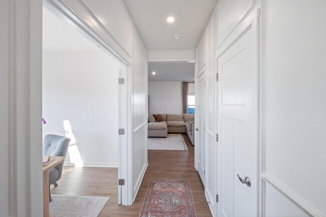 Foto del edificio - 484 Creekside Dr