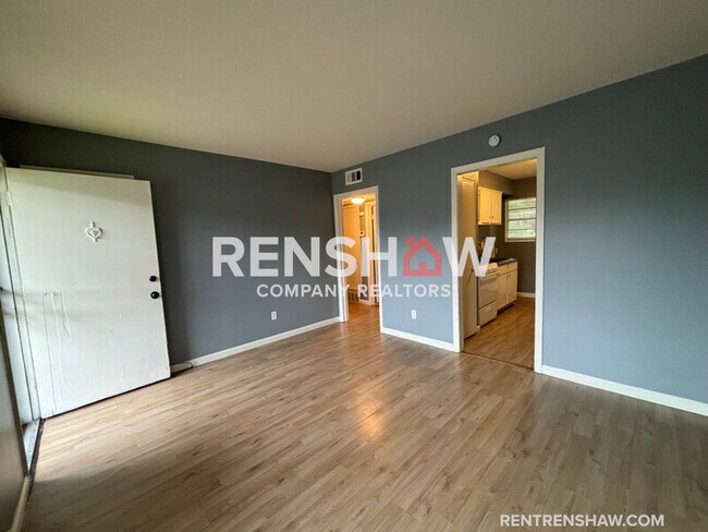 Foto del edificio - 2767 Waverly Ave