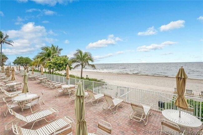 Foto del edificio - 4250 Galt Ocean Dr