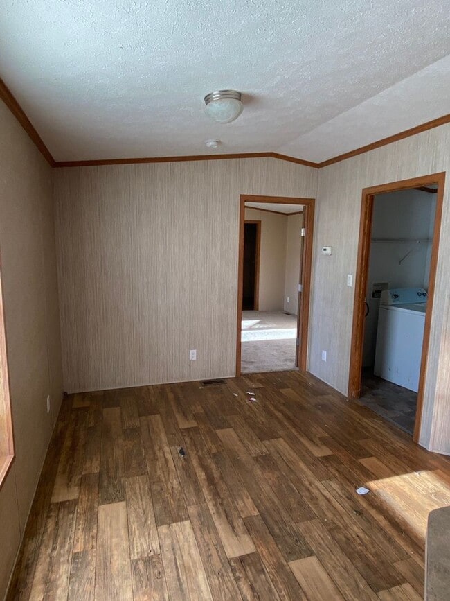 Building Photo - Nice 3bd 2ba Home for Rent!  $1075