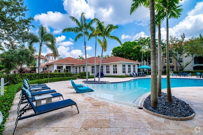 Image showcasing Haven Lake Park Apartments for Rent with High Ceilings - Miramar, FL ...