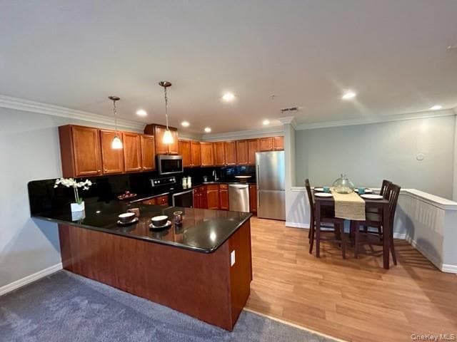 Foto del edificio - 1420 Dolphin Ln