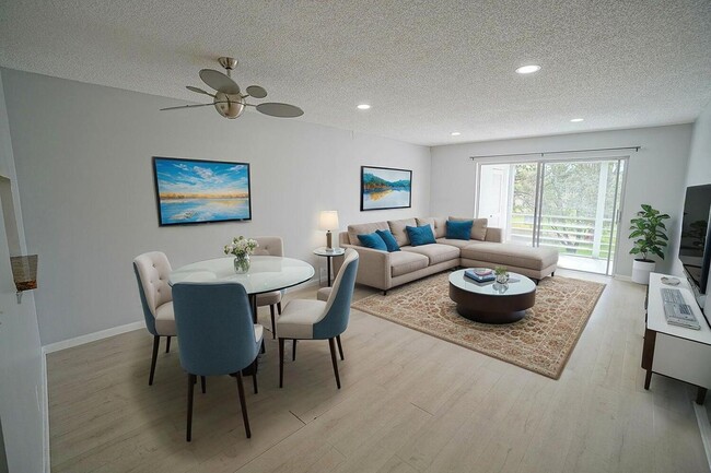 Building Photo - 2828 Casita Way