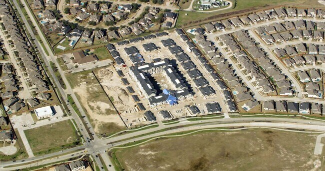 Aerial Photo - Cadence Creek at Towne Lake 55+ Active Adult Community