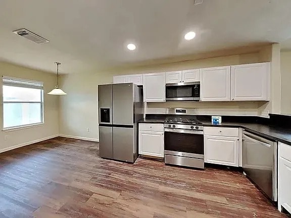 Foto del edificio - 8562 Chaletford Dr