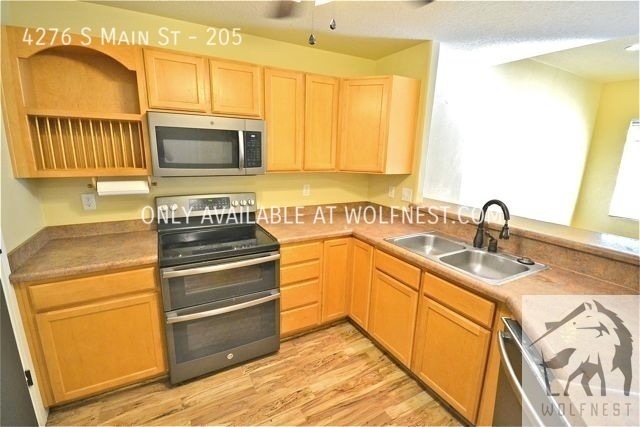 Foto del edificio - Gorgeous 2 Bedroom Murray Apt! No Deposit ...