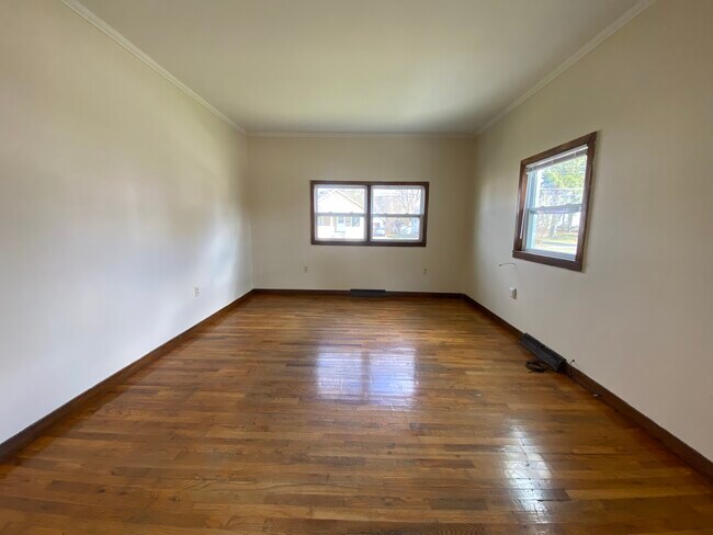 Foto del edificio - 302 Perry St