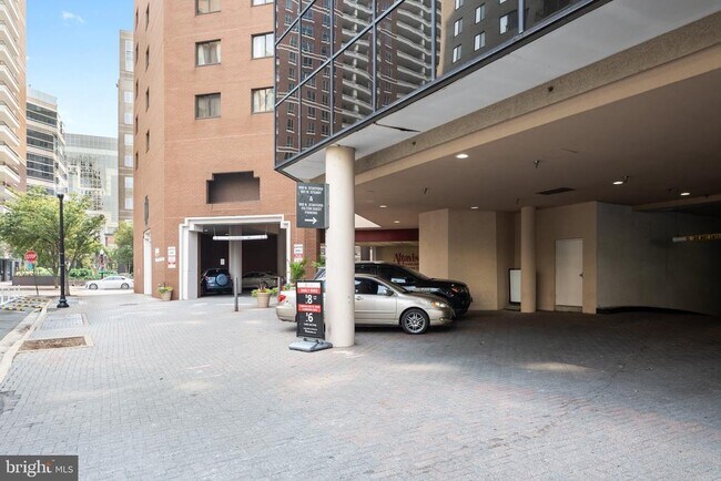Foto del edificio - 900 N Stafford St