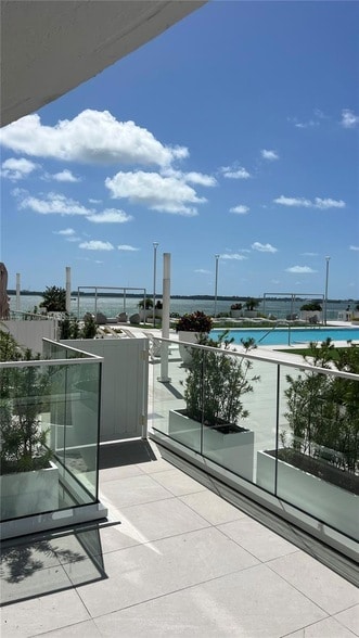 Foto del edificio - 770 Claughton Island Dr