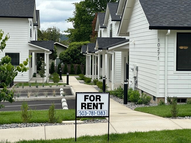 Building Photo - 10271 SE 40th Ave