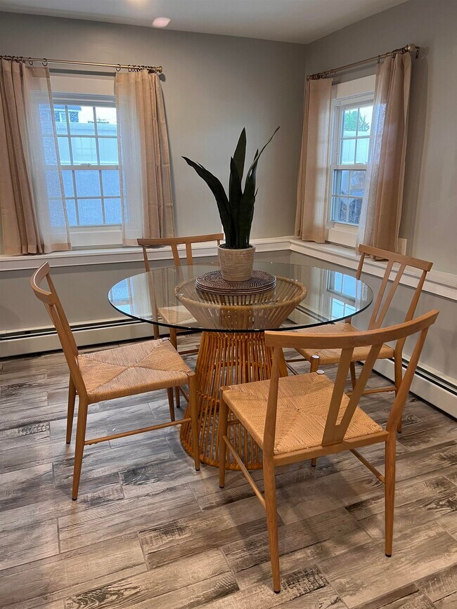 294A Portsmouth Ave Unit Down, Seabrook, NH 03874 Room for Rent in