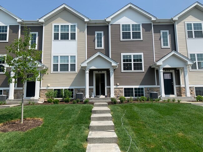 Building Photo - 872 Briar Glen Ct