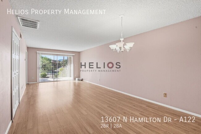 Foto del edificio - 13607 N Hamilton Dr