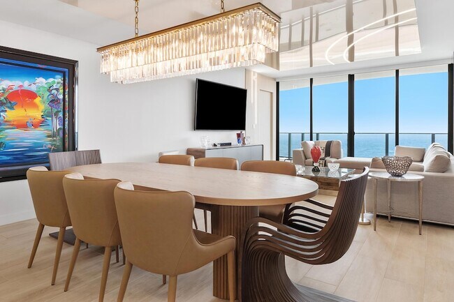 Foto del edificio - 900 N Ocean Blvd