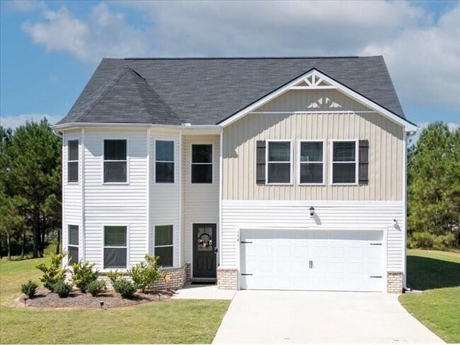 Building Photo - 174 Goodall Woods Dr