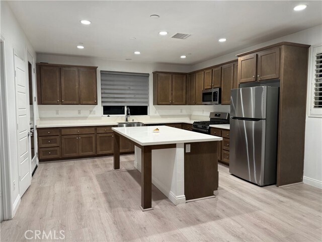 Building Photo - 1308 Alpine Cir