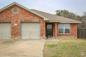 Building Photo - 301 Bee Crk Dr