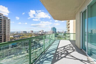 Building Photo - 1431 Riverplace Blvd