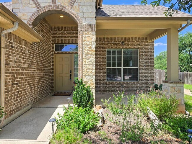 Foto del edificio - 3917 Wilderness Path Bend