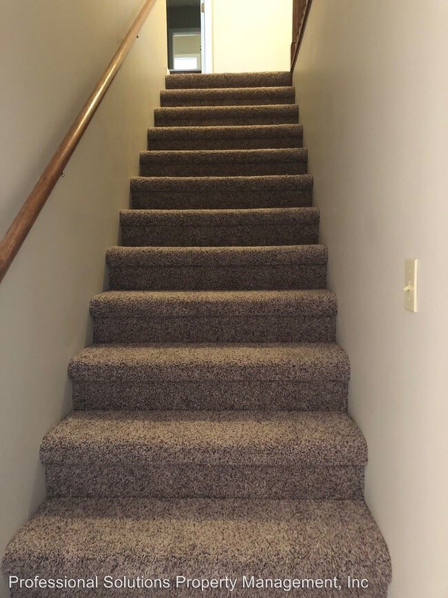 Building Photo - 254 S Collins St