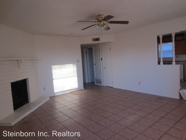 Building Photo - 2920 Majestic Rdg