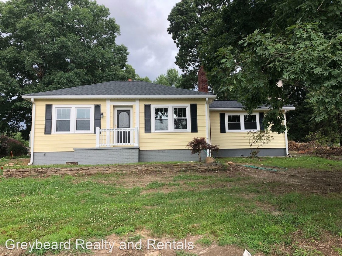 Primary Photo - 2 br, 1 bath House - 111 3rd Street