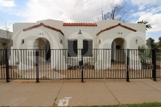 Building Photo - 146 N 10th Ave
