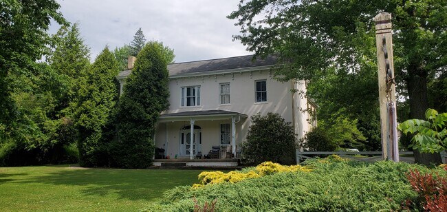 Foto del edificio - 110 Kirtley Strasse