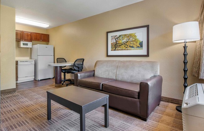 Building Photo - Furnished Studio-Austin - Northwest - Rese...