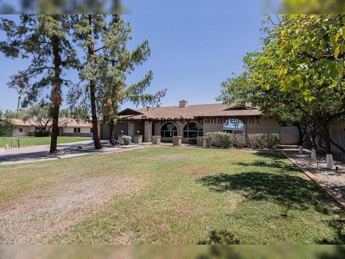 Foto principal - 15207 N 4th St