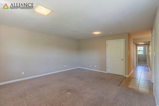 Foto del edificio - 1518 College Ave