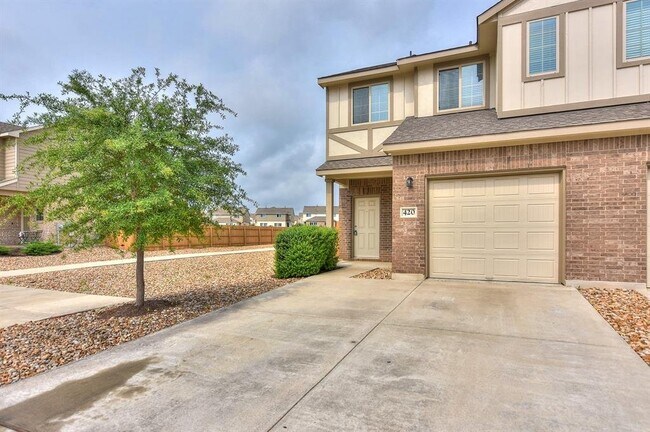 Building Photo - 420 White Steppe Way
